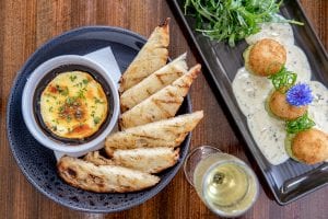 Bruschetta & Camembert